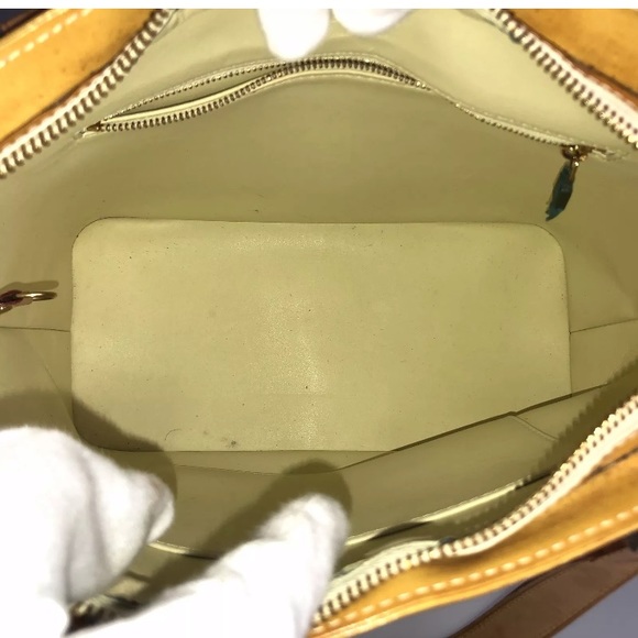 Authentic Louis Vuitton Yellow Vernis purse bag - Picture 4 of 10